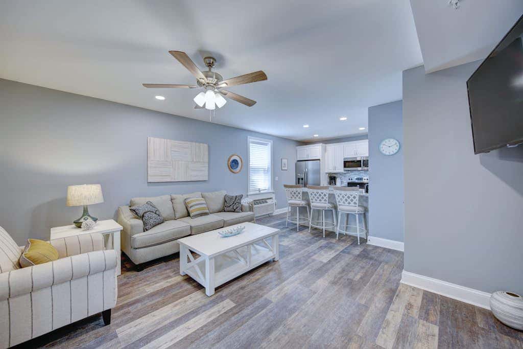 Town of Rehoboth Beach - 20D Baltimore Ave - The Henlopen