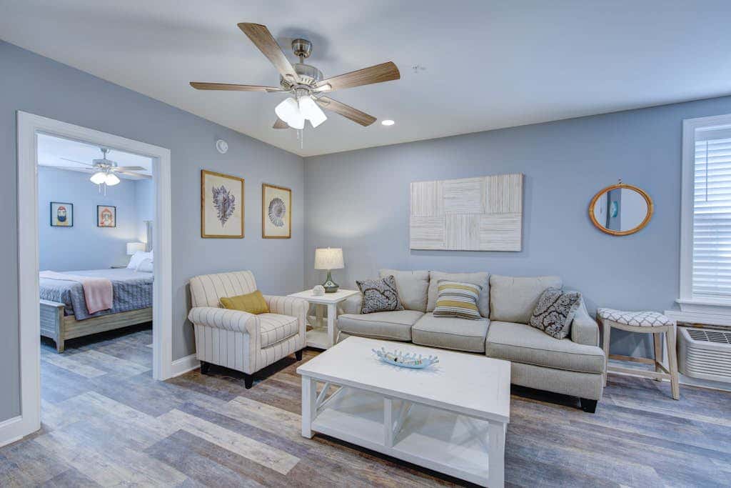 Town of Rehoboth Beach - 20D Baltimore Ave - The Henlopen