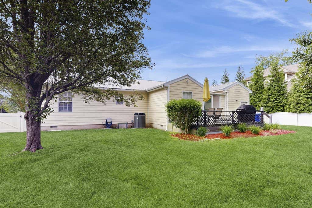 Maplewood - Moose's House - 70 Radcliffe Dr