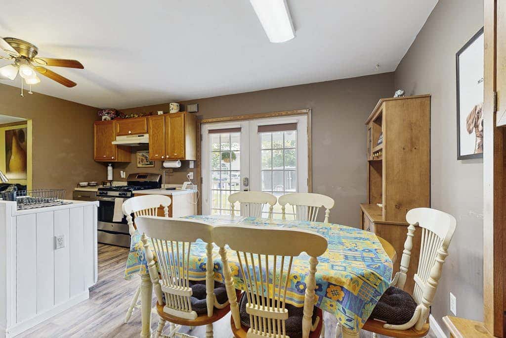 Maplewood - Moose's House - 70 Radcliffe Dr