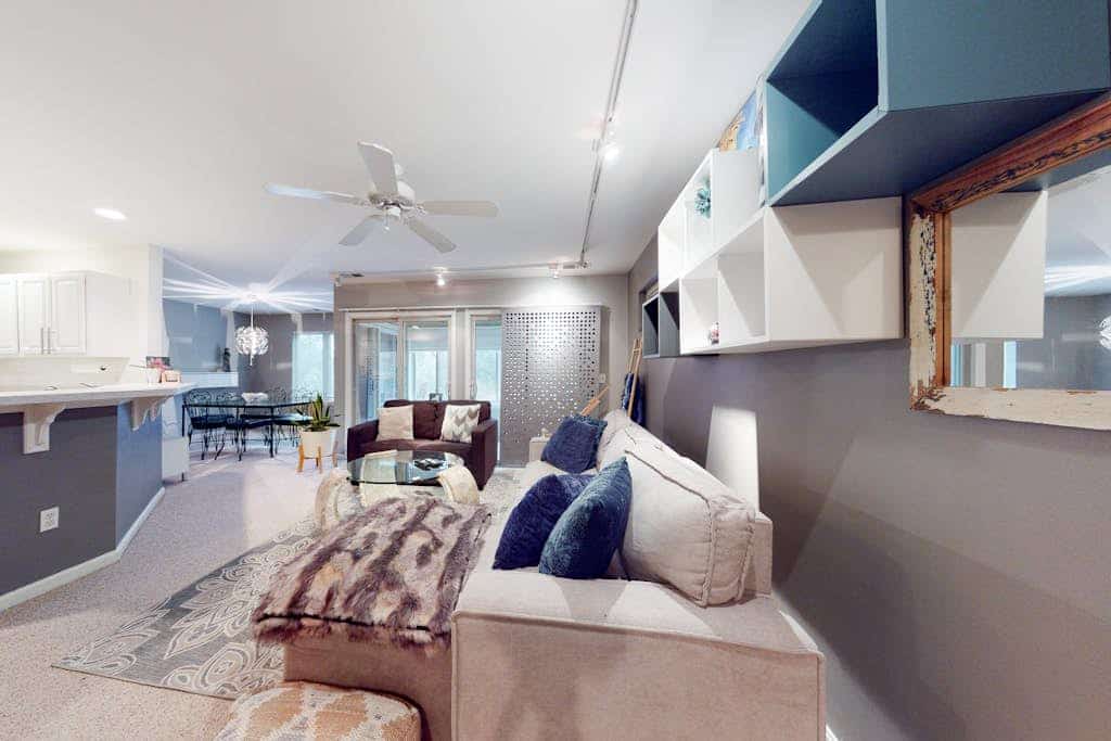 The Plantations condo with sunroom - near beach