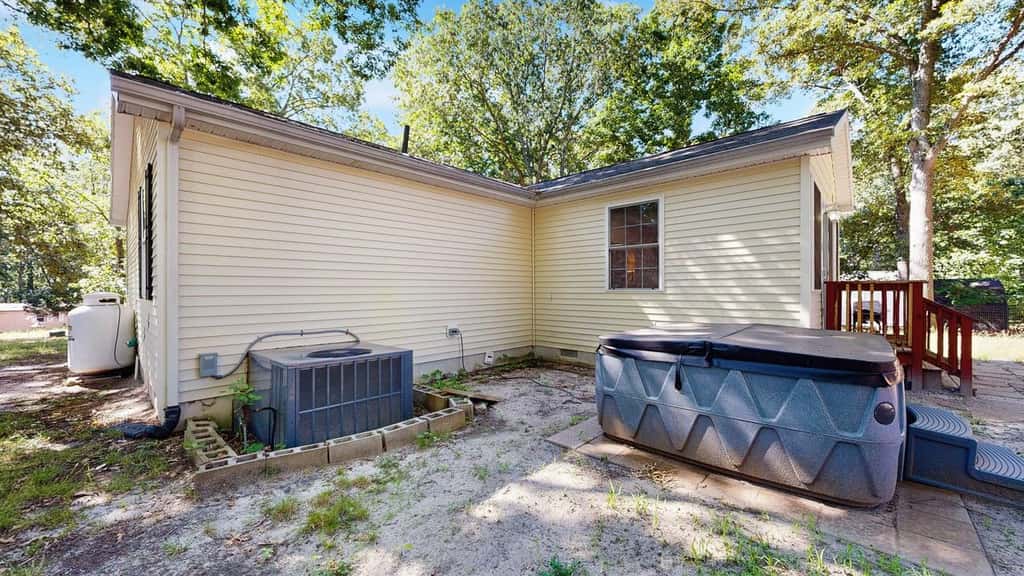 Piney Glade - 18628 Sylvan Dr