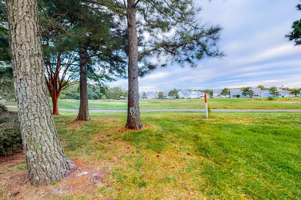 Bear Trap Dunes 1st floor condo w/ shared sauna, golf on-site, and tennis court