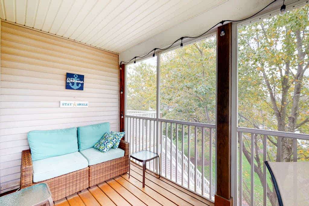 Sea Colony Tennis condo with sauna, hot tub & pools - short drive to the beach