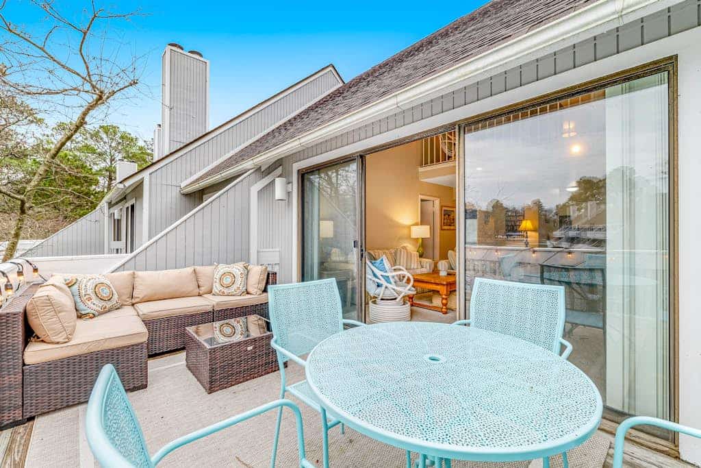 Sea Colony Tennis 2nd-floor condo with sauna & basketball/tennis court