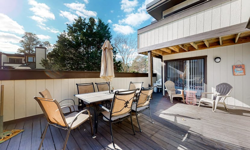 Sea Colony Tennis 1st-floor condo with tennis court, sauna & pool
