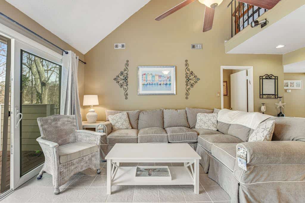 Renovated 2023 Sea Colony tennis condo with pool, hot tub, sauna, & fitness room