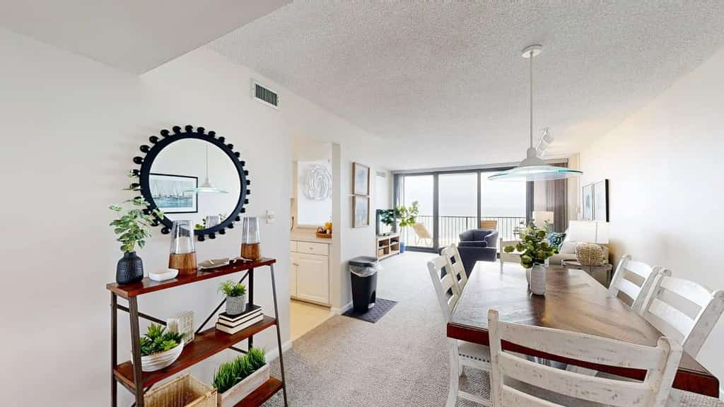 Sea Colony Ocean 7th floor condo w/ basketball court, pool, and elevator