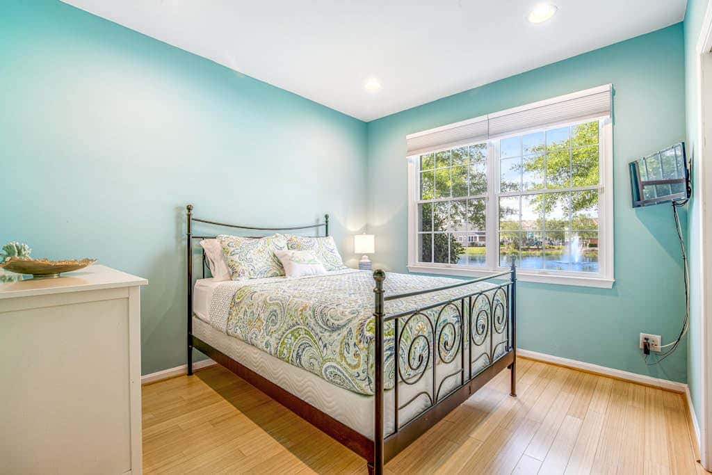 Bayside Resort - 11420 West Sand Cove Rd