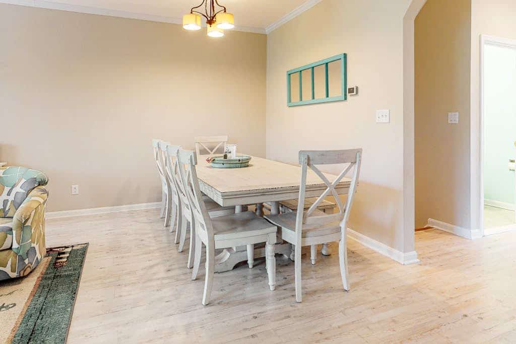 Bayside Resort townhouse w/ gym, private gas grill, pool, and free WiFi