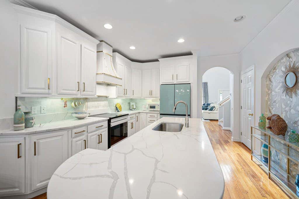 Bayside Resort - 36452 Wild Rose Cir