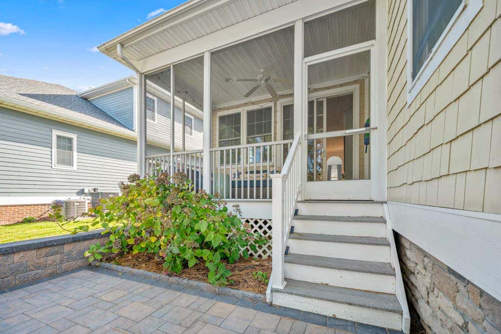 Bayside Resort - 36452 Wild Rose Cir