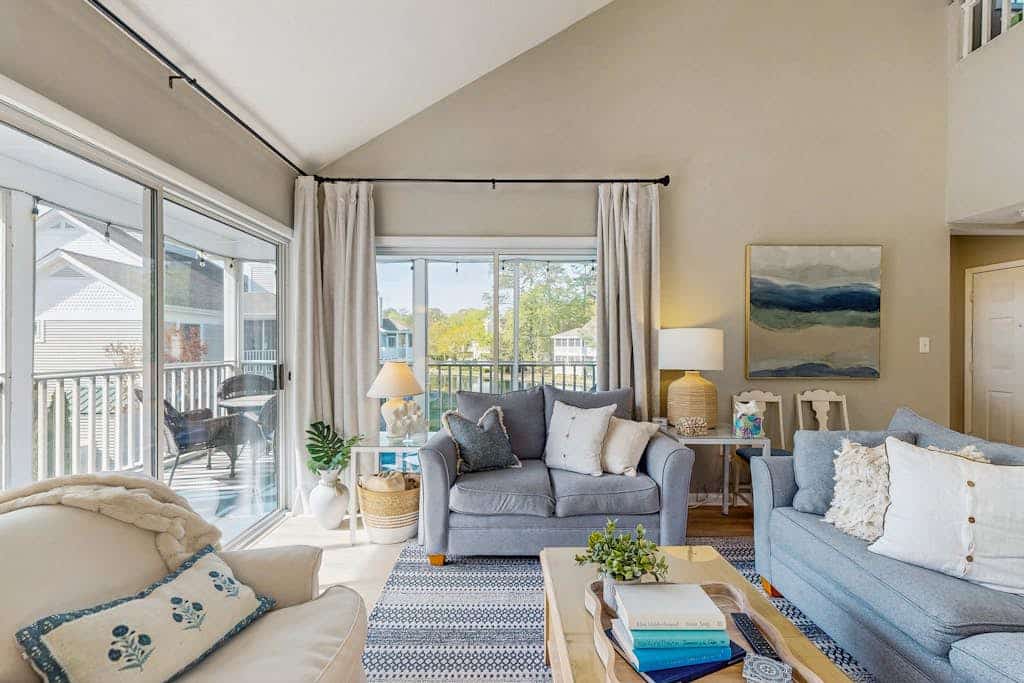 Sea Colony Tennis 2nd floor condo w/shared pool, hot tub, pickleball courts, gym
