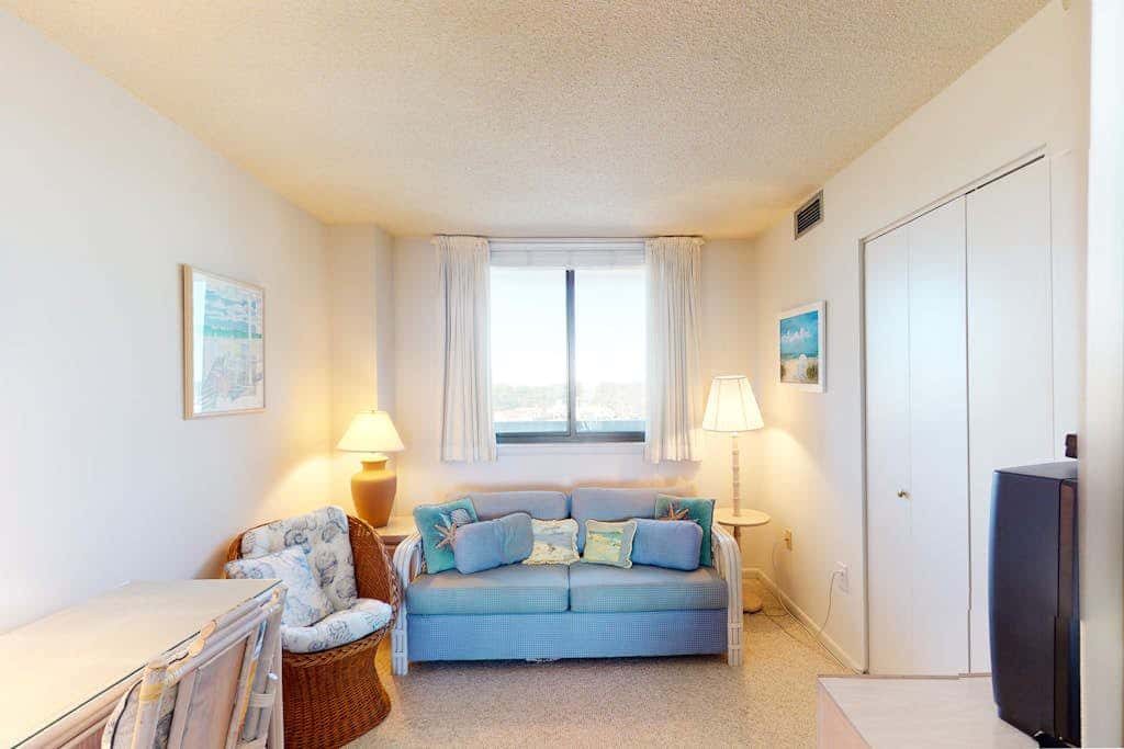 Sea Colony - 704 Harbour House Rd