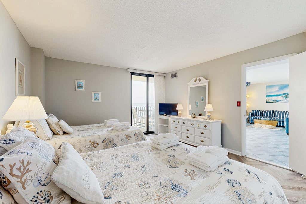Sea Colony - 904N Edgewater House Rd