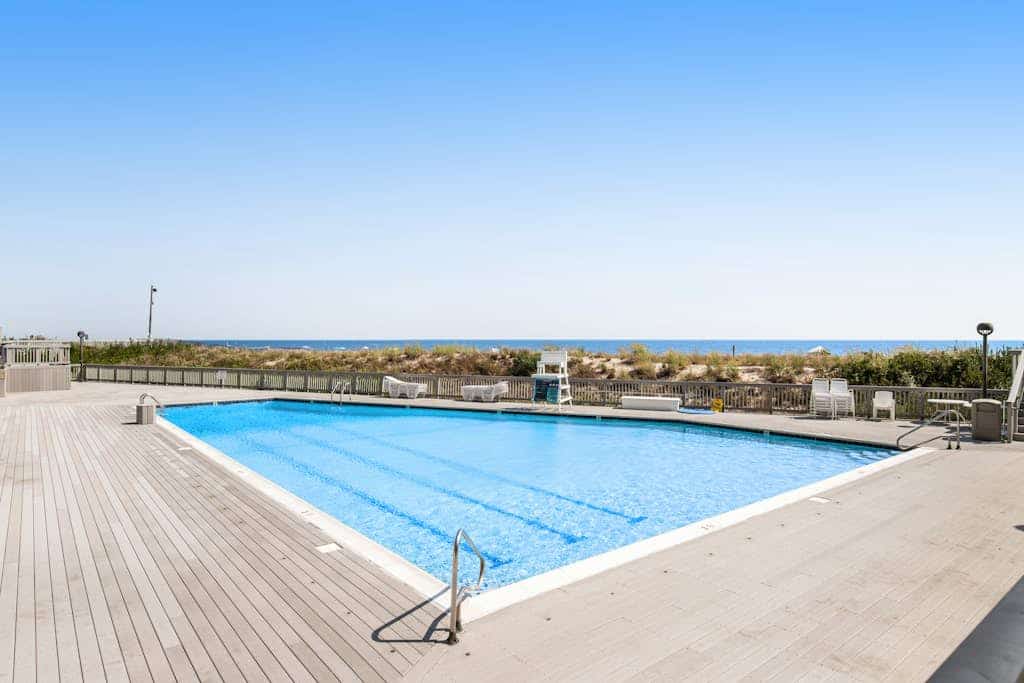 Sea Colony Ocean 1st floor condo w/ pool, tennis court, and elevator
