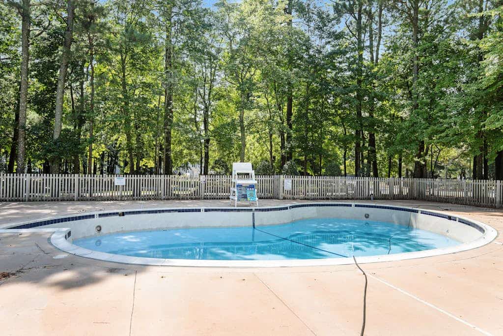 Sea Colony Ocean 1st floor condo w/ tennis court, free WiFi, and elevator
