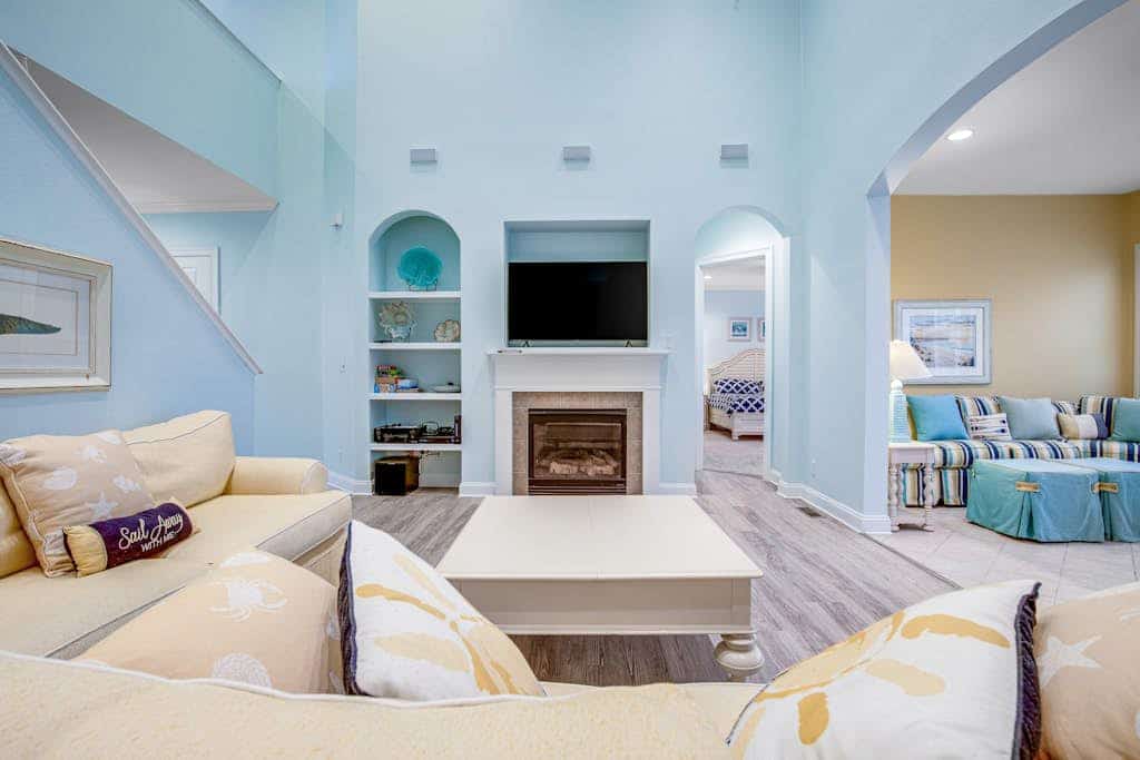 Bayside Resort house w/ golf on-site, private gas grill, pool & basketball court