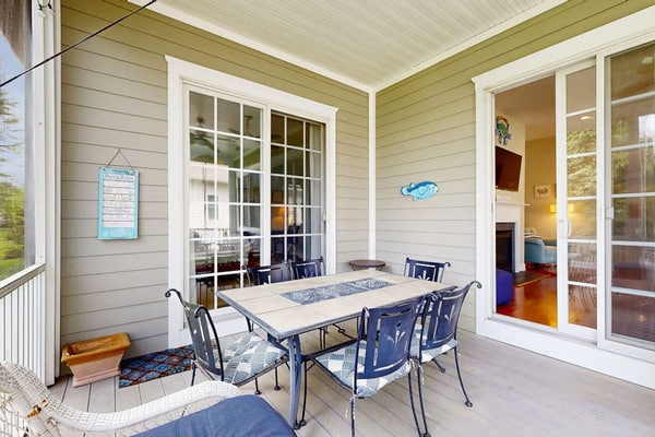 Bayside Resort house with pool, lakefront, golf on-site, & tennis court