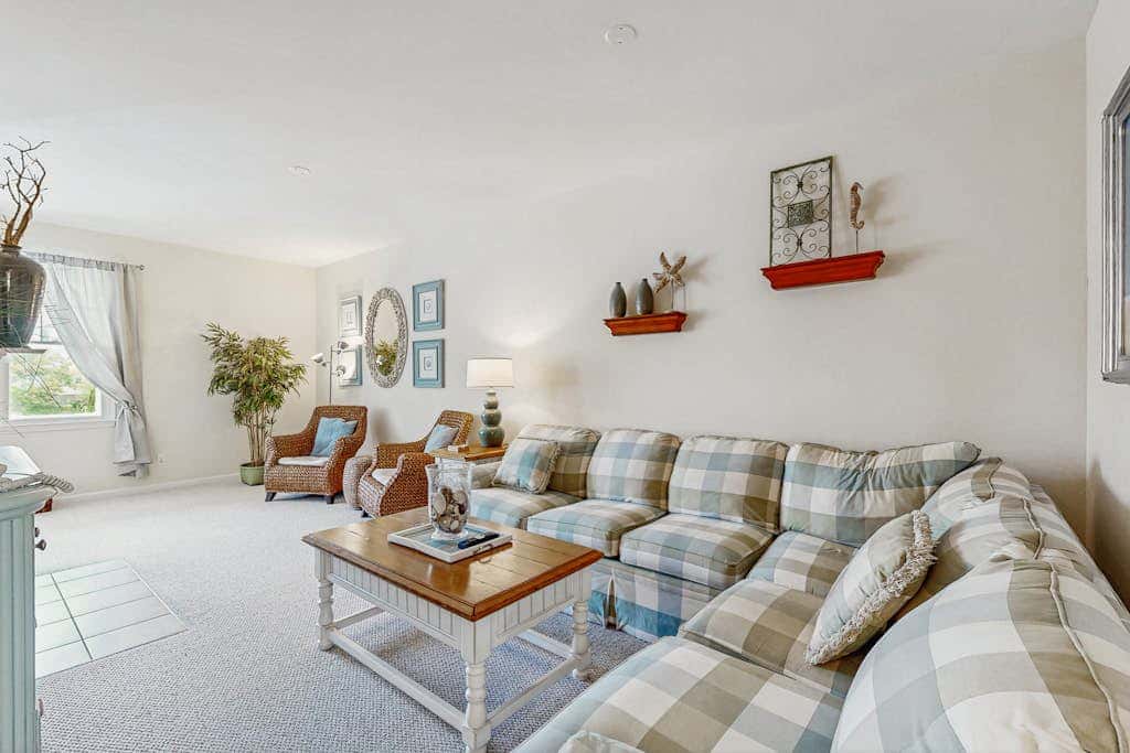 Bayside Resort - 36362 Azalea Ave