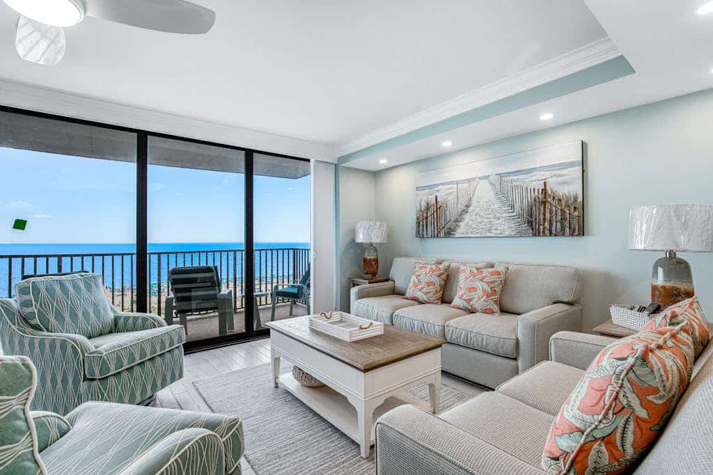 Sea Colony Ocean 7th Floor Condo with Shared Sauna, Pool, and Gym