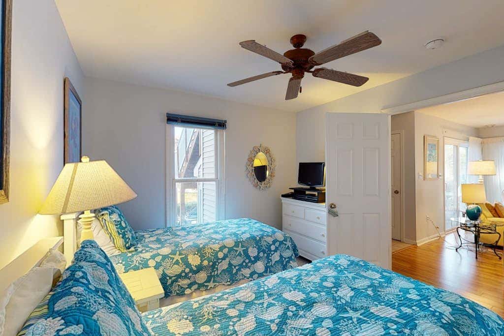 Sea Colony - 56044 Pinewood Dr