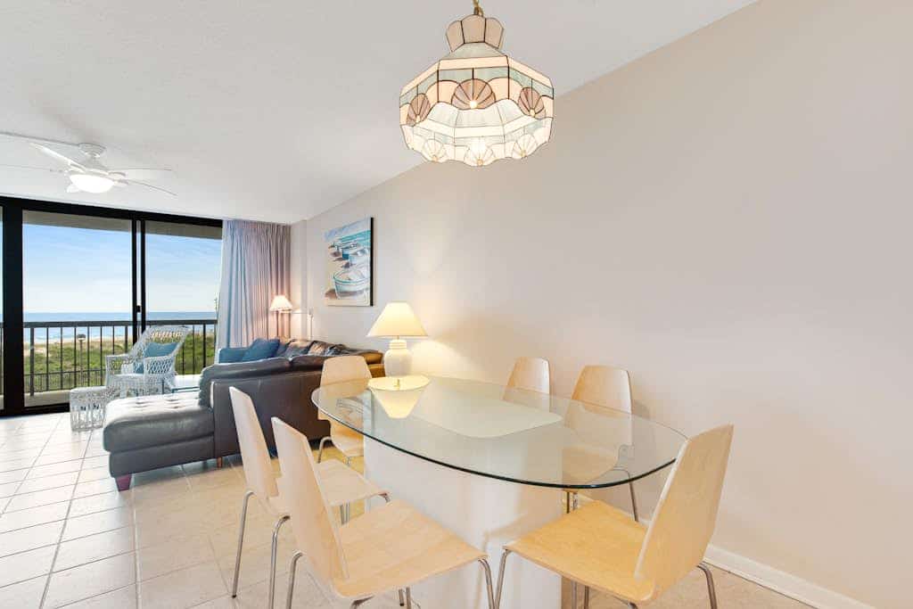 Sea Colony oceanfront 2nd floor condo w/ pool and elevator
