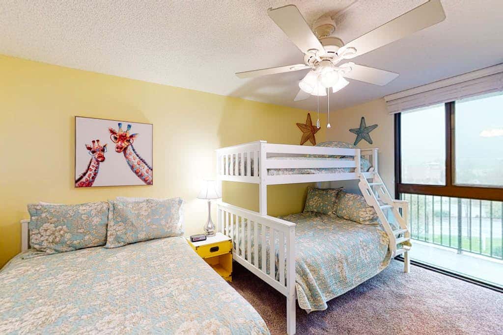 Sea Colony - 304 Dover House Rd