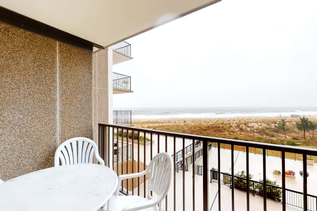 Sea Colony - 304 Dover House Rd