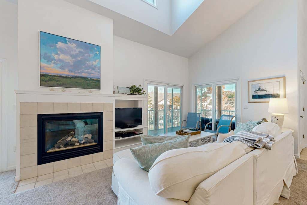 Sea Colony - 56049 Pinewood Dr