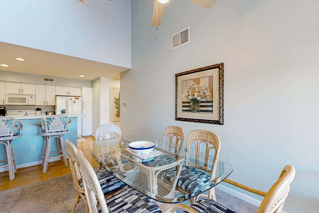 Sea Colony - 56049 Pinewood Dr