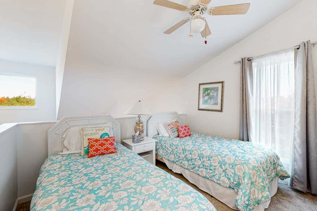 Sea Colony - 56049 Pinewood Dr