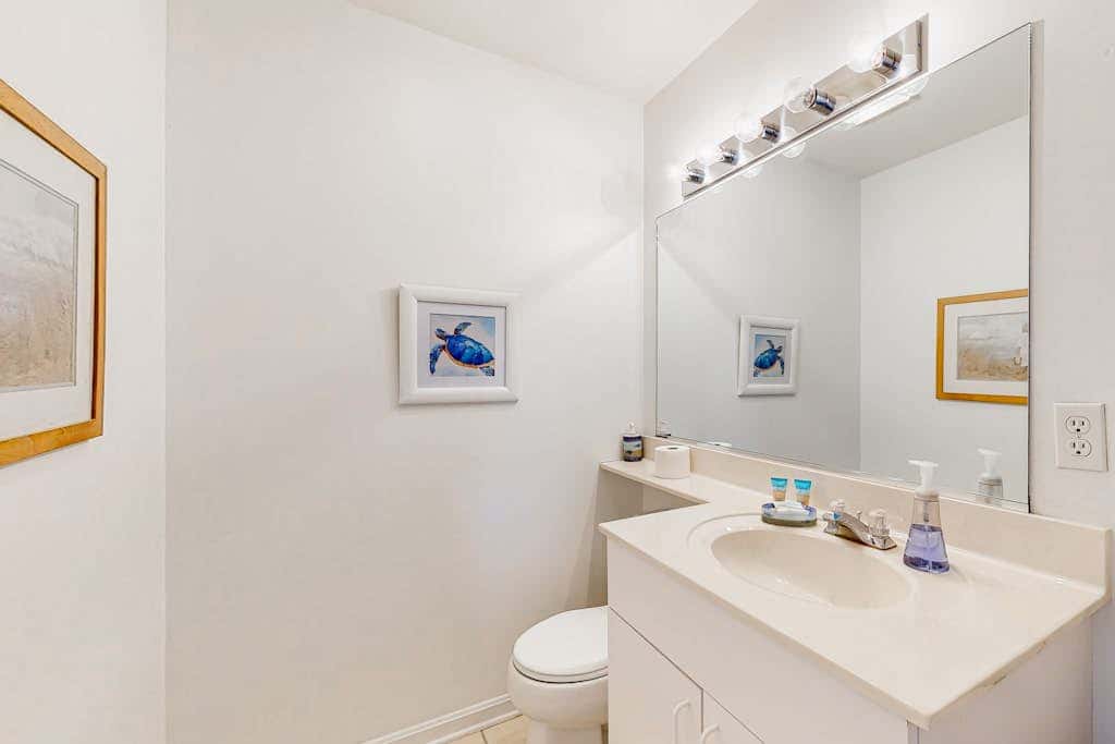 Sea Colony - 56049 Pinewood Dr
