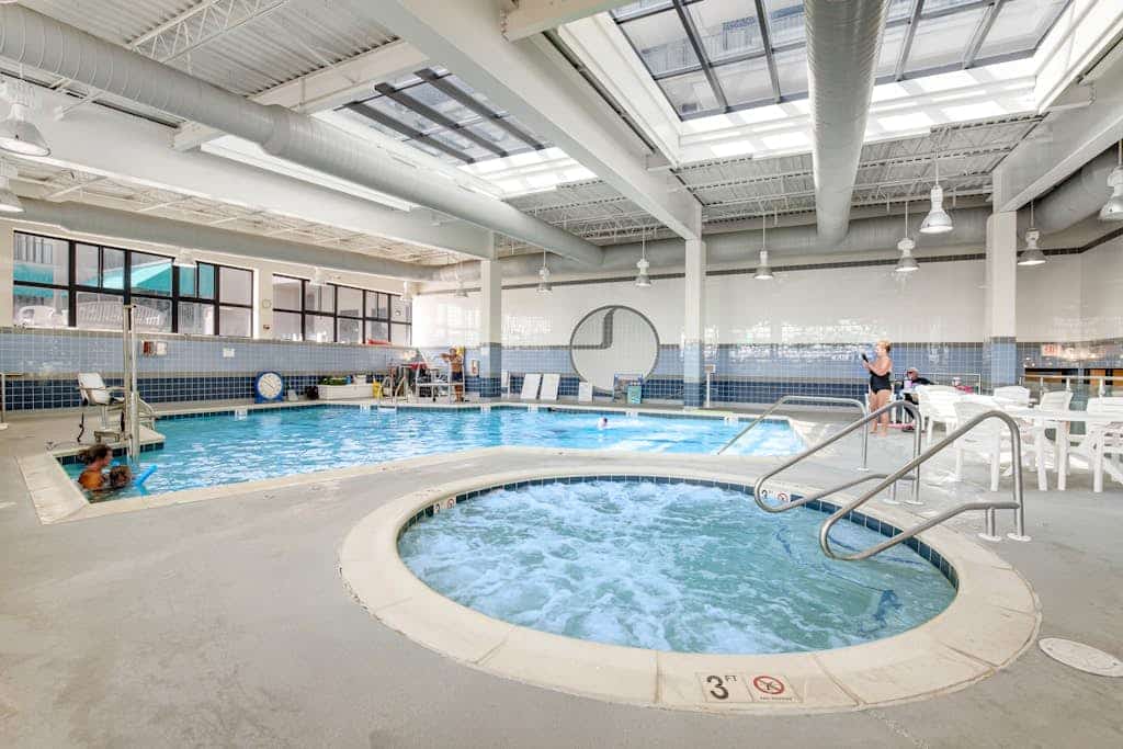 Sea Colony 5th floor condo w/ tennis court, elevator, and gym - ocean view