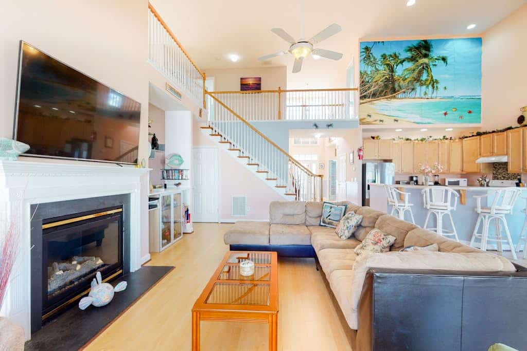 Swann Cove house with free WiFi and pool