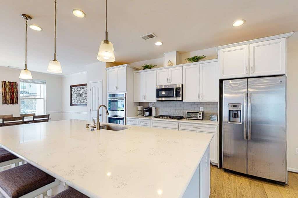 Ocean View Beach Club townhouse with grill, pool, gym, & tennis