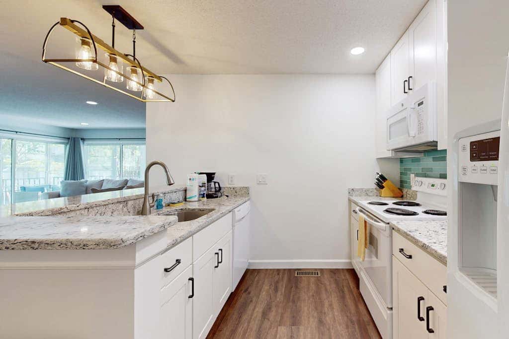 Sea Colony - 52022 Canal Ct