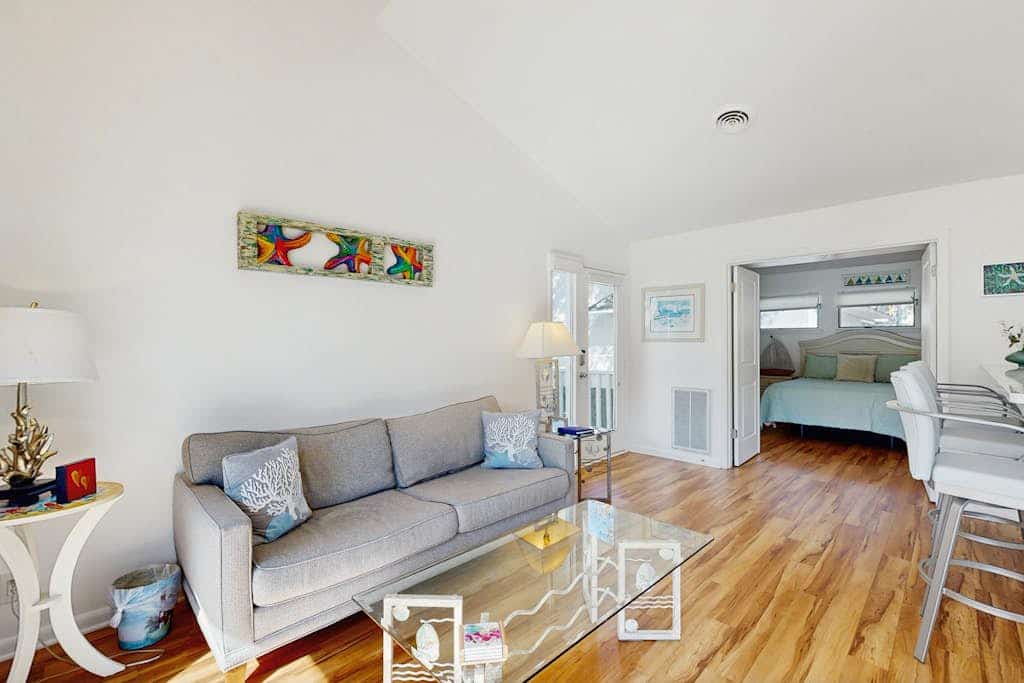 Sea Colony Tennis 1st floor condo w/ basketball court, free WiFi, and pool