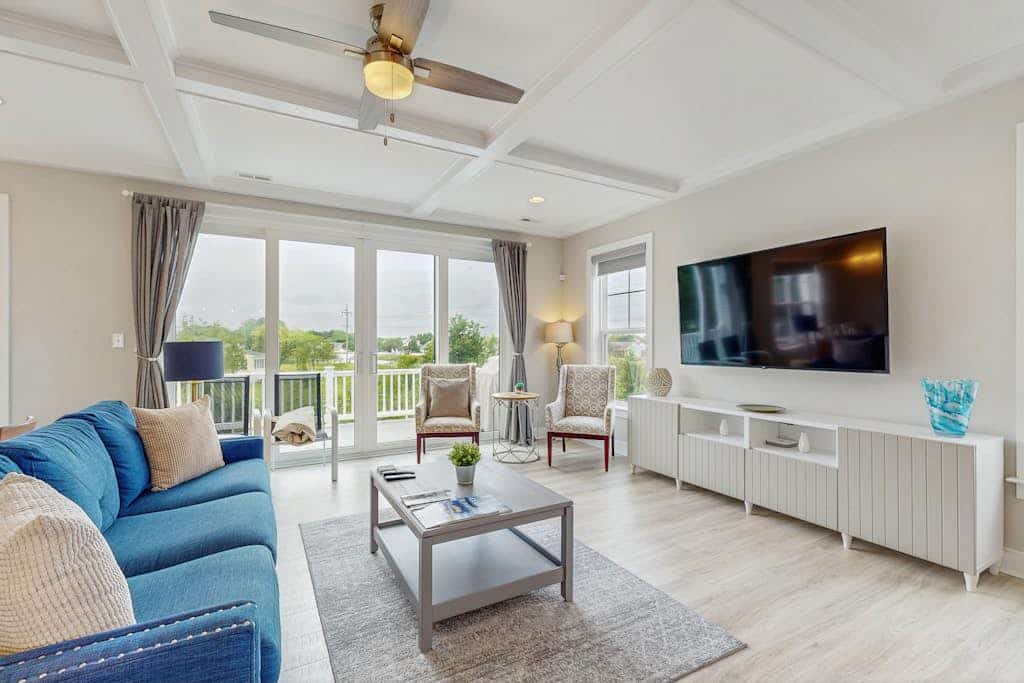 New, Tidal Walk Home w/ High-Speed WiFi, Washer/Dryer, w/Shared Outdoor Pool