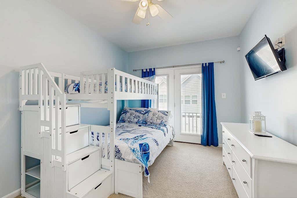 Ocean View Beach Club - 15 Bennett Point Ln