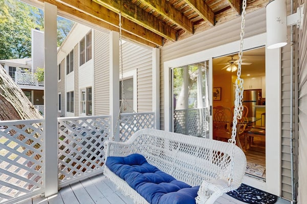 Sea Colony Escape with Shared Pool, Tennis Courts, & Free Shuttle to Beach