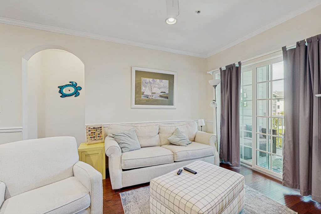 Bayside Resort Dog-Friendly Condo w/ Free WiFi, Shared Pools, & a Fitness Center