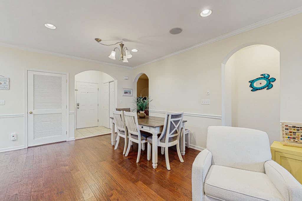 Bayside Resort Dog-Friendly Condo w/ Free WiFi, Shared Pools, & a Fitness Center