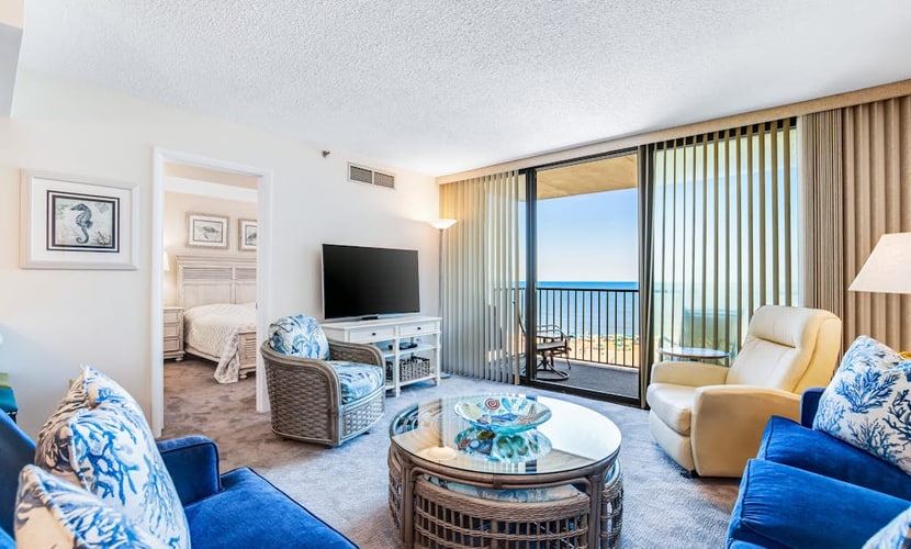 Sea Colony Oceanfront Condo w/Balcony, Free WiFi, Shared Pools, Hot Tub, Gym