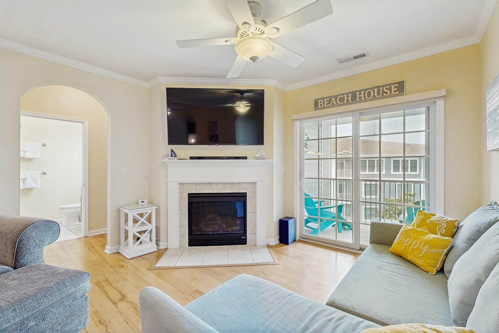 Bayside Resort - 31568 Winterberry Pkwy #305