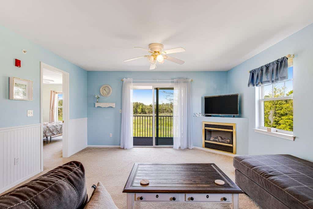 Bethany Bay Third-Floor Dog-Friendly Condo w/Free WiFi, Balcony, & Shared Pool