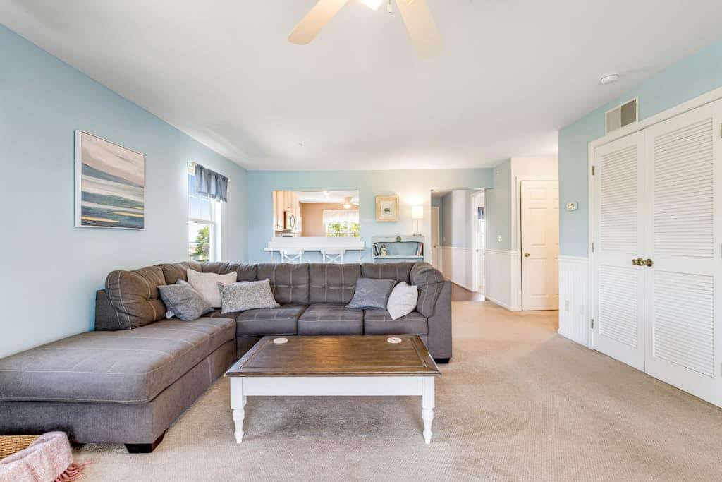 Bethany Bay Third-Floor Dog-Friendly Condo w/Free WiFi, Balcony, & Shared Pool