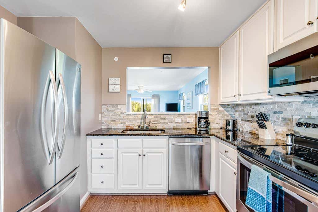 Bethany Bay - 8006 Pettinaro Dr