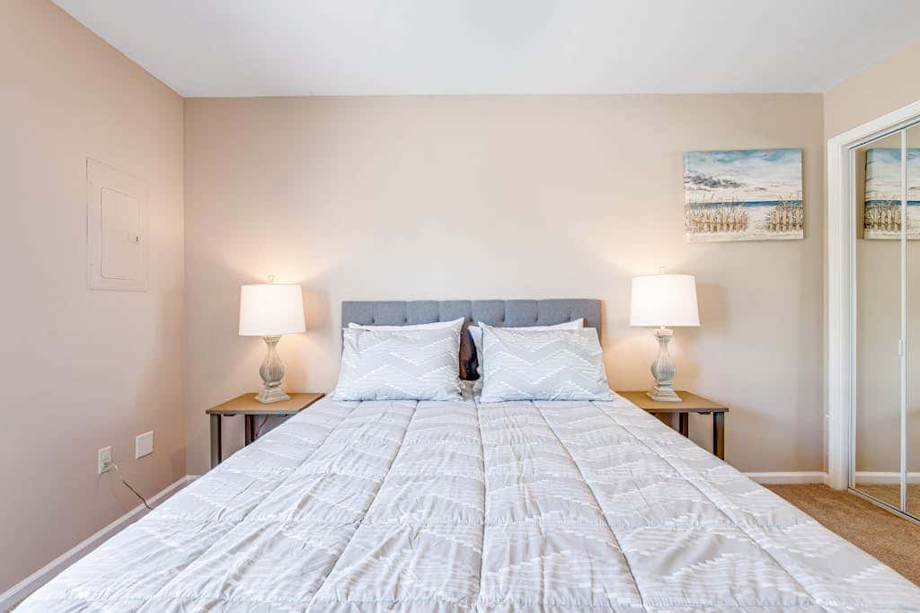 Bethany Bay - 8006 Pettinaro Dr