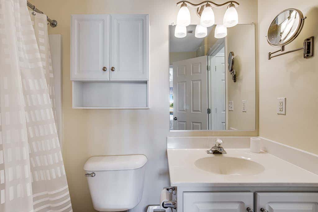 Bethany Bay - 8006 Pettinaro Dr